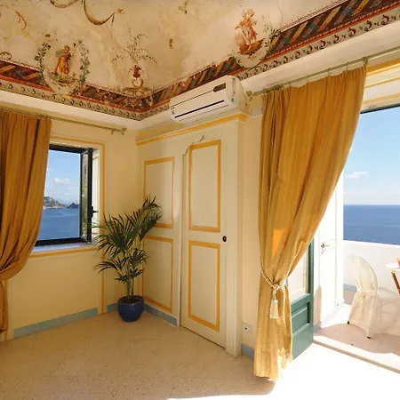 Torre Saracena Hotel