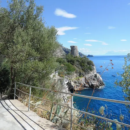 Torre Saracena Hotel Praiano