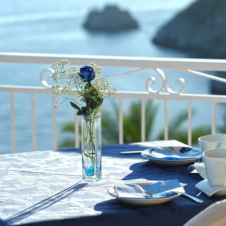 Torre Saracena Hotel Praiano