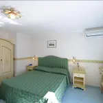 Torre Saracena 3*
