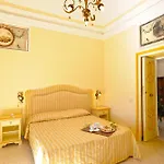 Hotel Torre Saracena