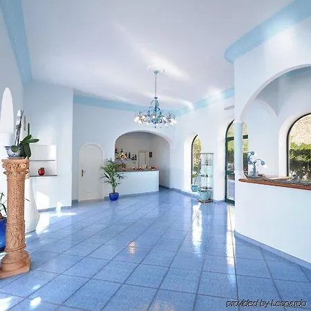 Ξενοδοχείο Torre Saracena