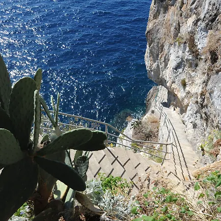 Ξενοδοχείο Torre Saracena 3*