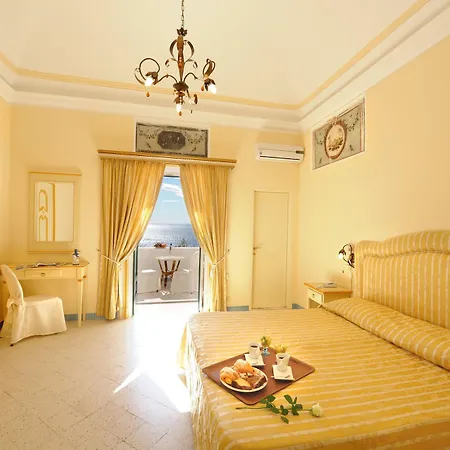Hotel Torre Saracena 3*