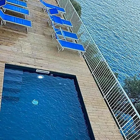 Torre Saracena Hotel 3*