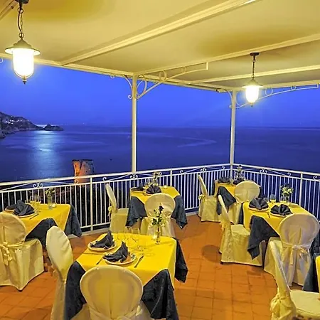 Hotel Torre Saracena 3*