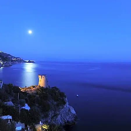 Torre Saracena Praiano