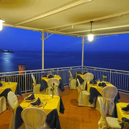Hotel Torre Saracena Praiano